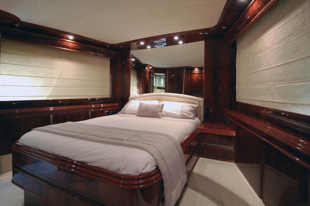 Motor Yacht Dandy Hotel en barco 3*