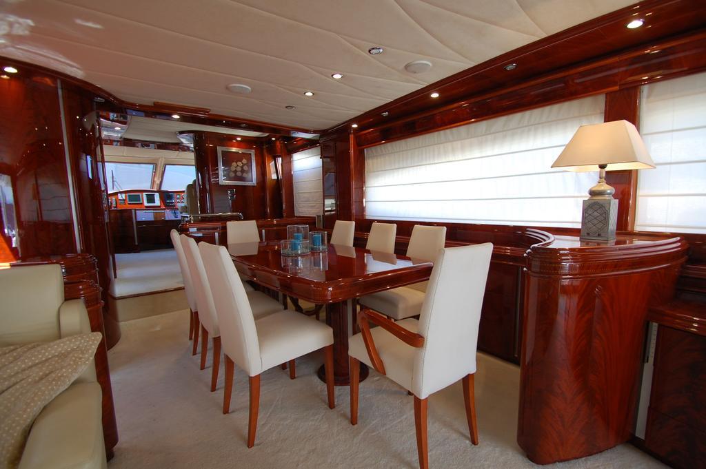 Motor Yacht Dandy Barcelona